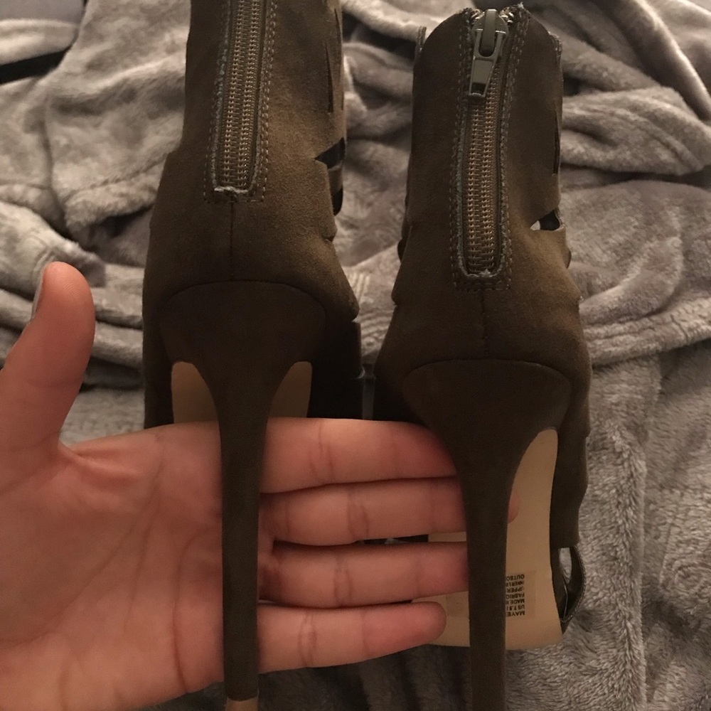 Green pumps - Picture 6 of 7